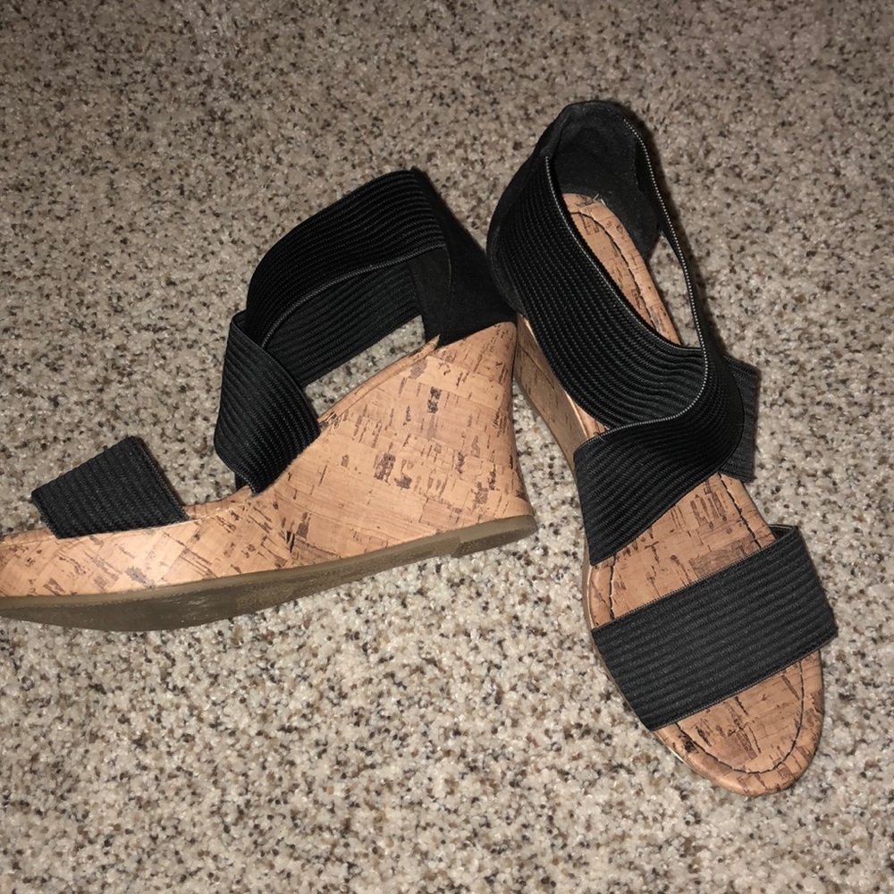Wedge sandals